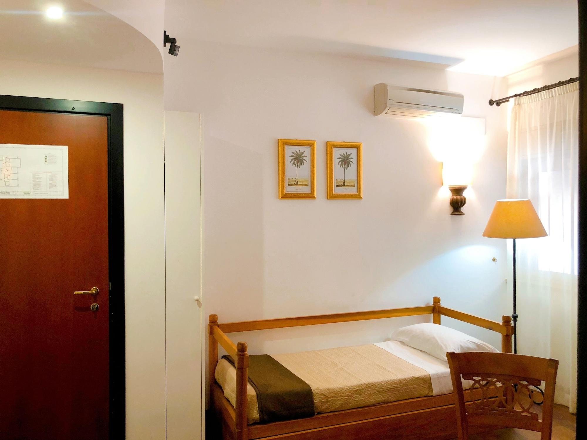 Hotel Florio Opera Palermo Central Экстерьер фото